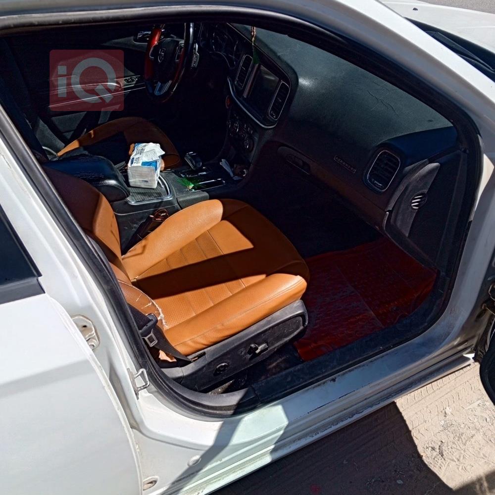 دودج تشارجر